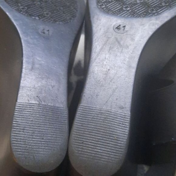 Charles David Made in Italy Black Strappy Patent Leather Sandals Size 41/9.5/10 - Picture 7 of 16